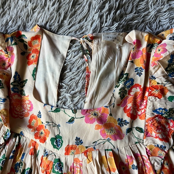 DRITA POCKETED FLORAL ROMPER - Picture 6 of 11